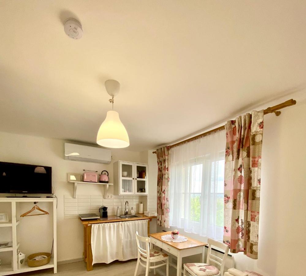 Boraszporta - Preshaz Hotel Villany Luaran gambar